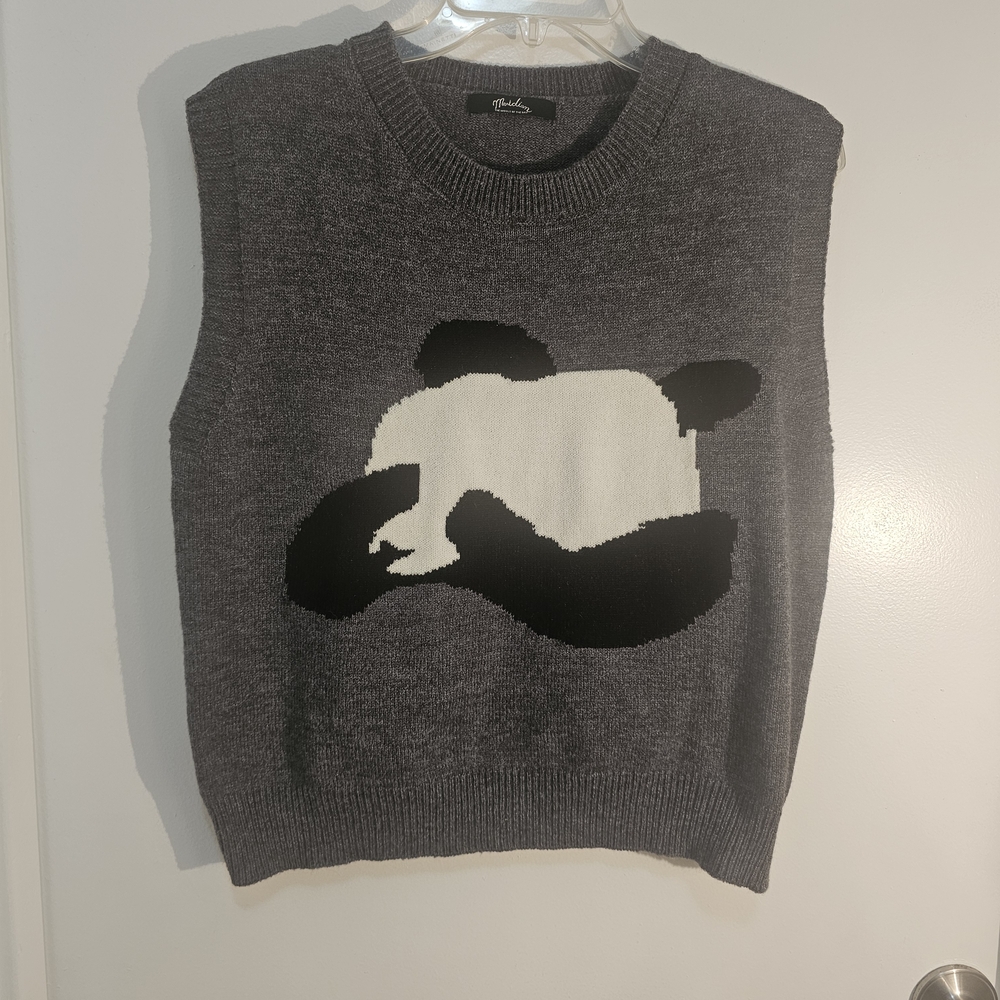 Chic Dark Gray Panda Crewneck Sweater Vest